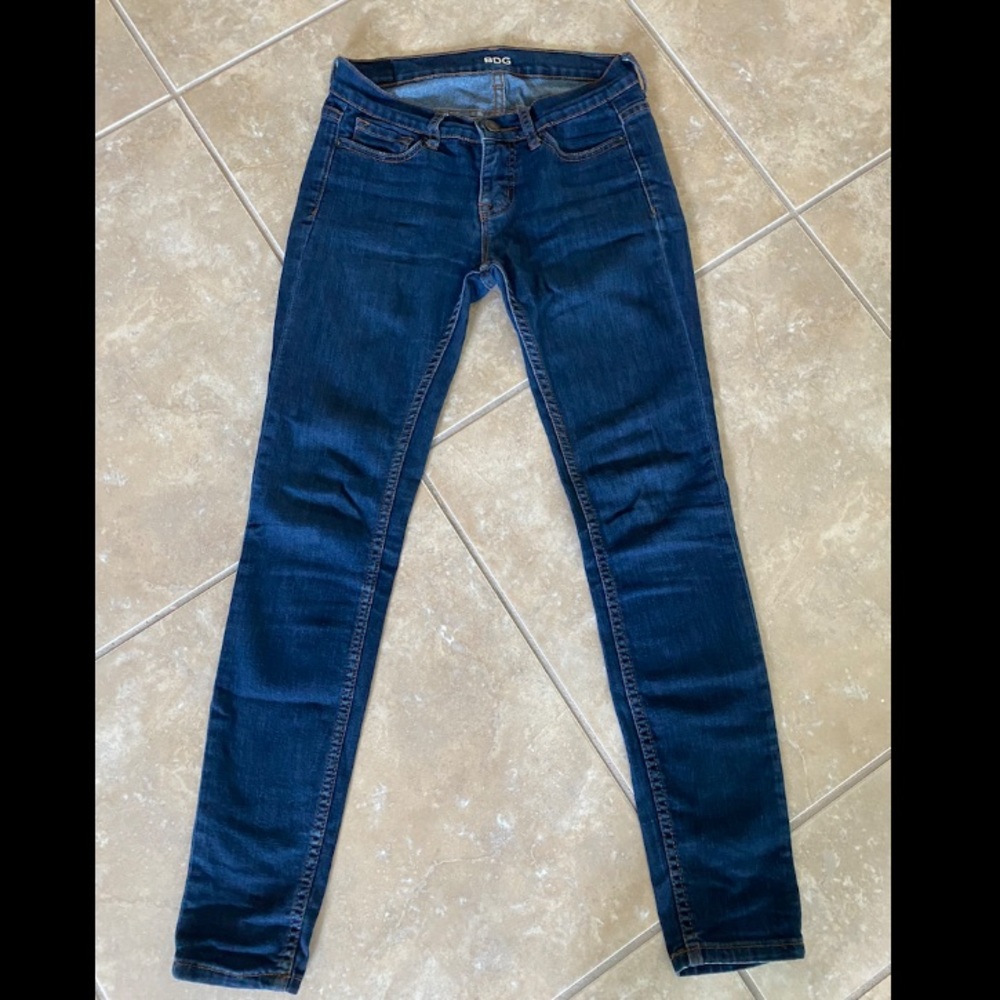 BDG Jeans Dark Wash Skinny